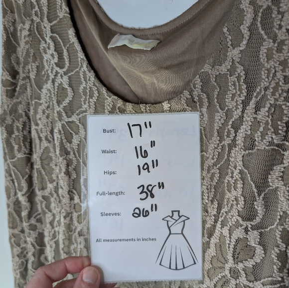 Alter'd State Lace Shift Dress Dress in Btown Size Medium - Picture 4 of 11